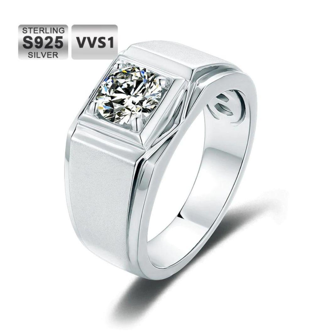 S925 Silver Rhodium Plated 1CT Temperamental-Style Men′s Silver Romantic White Moissanite Men Jewelry Rings