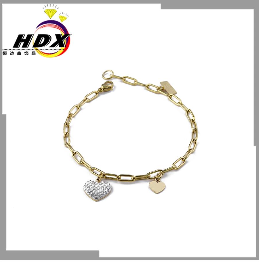 Elegant Female Bright Gold Love Heart Pendant Bracelet