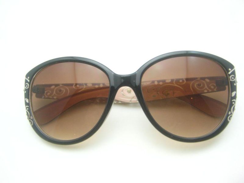 2018 Fashion Designers Polarized Sunglasses with Customer′ S Logo