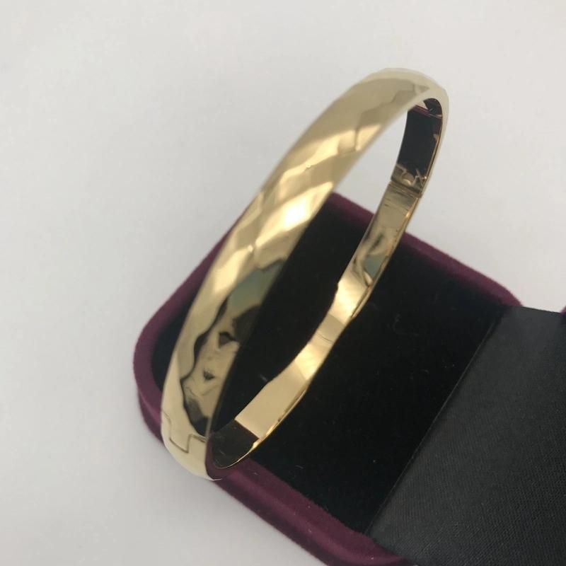 Quality Chinese Factory 316L Stainless Steel Jewelry 18K Gold Ladies Stainless Steel Bracelet 2022