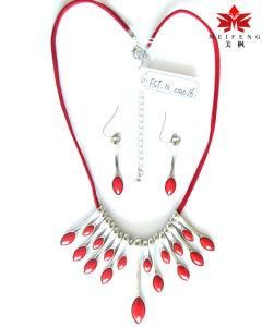 Women Fashion Necklace 2014