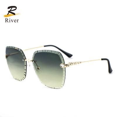 Diamond-Encrusted Rimless Metal Frames Women Sunglasses