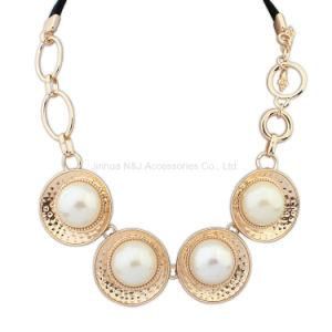 Fashion Statement Necklaces Alloy Gold Plated Pearl Necklace Jewelry
