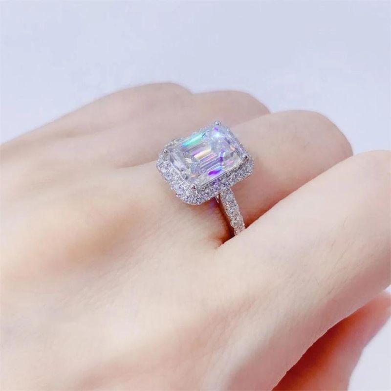 New Fashion Halo Emerald Cut 3 Carat Moissanite Women Engagement Ring