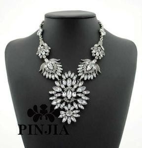 Crystal Rhinestone Flower Statement Bib Chain Necklace Fashion Jewelry