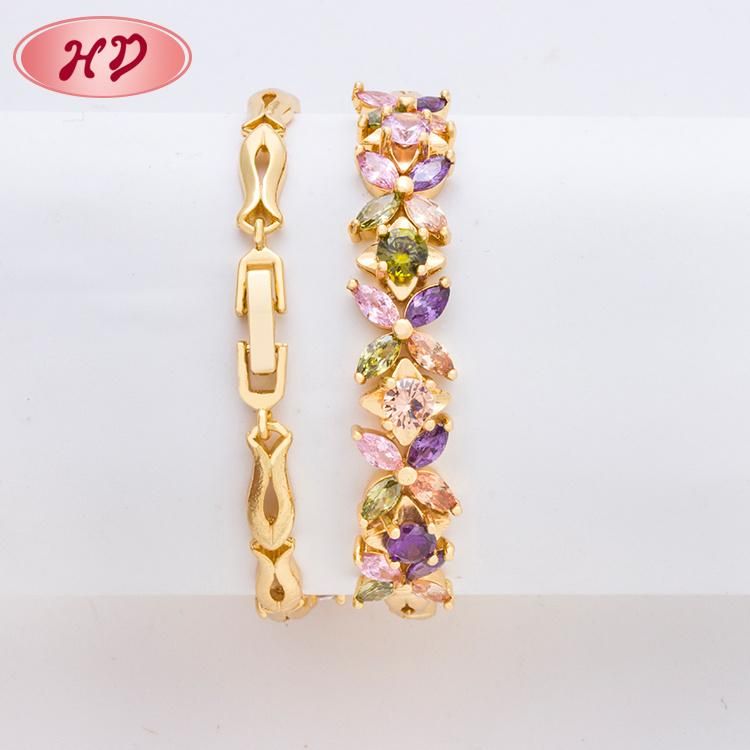 Fashion Design Luxury Chains Jewelry Charm Bracelet for Women