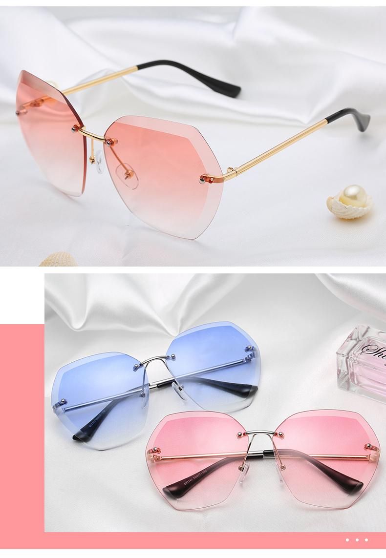 Large Size Multi-Color Frame for Men Women Flashing Plastic Design Decoration Party Sunglasses Elastic Temple Frame Sunglasses