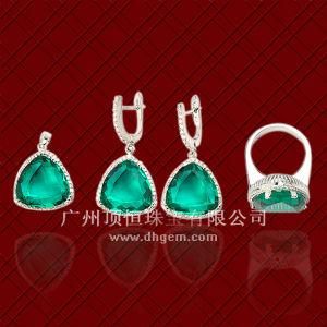 2014 China Cheapest 925 Sterling Silver Jewelry Set with Synthetic Glass Stone Wholesale