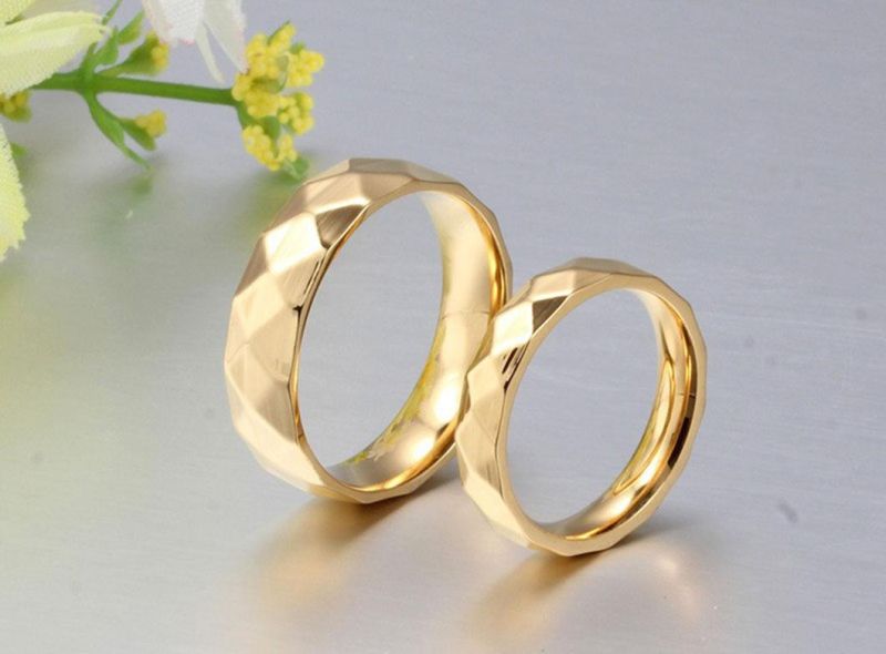 Fashion Ring Titanium Stainless Steel Gold Plated Faceted Couple Rings Personality Rings Titanium Steel Rings Wholesale SSR2011