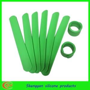 Eco-Frienly Green Slap Bracelet