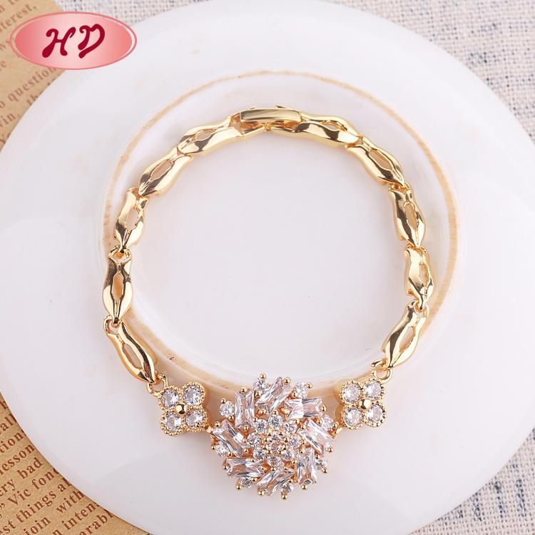 Wholesale High Quality New Fashion 18K Gold Plated Couple Bracelet Jewelry for Young Peoper