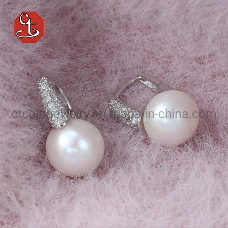 Fine 925 Sterling Silver and Brass Natural Freshwater Pearl Silver Stud Earrings for Women Jewelry Elegant Style Fashion Jewelry 18K Gold Plated Pearl Earrings
