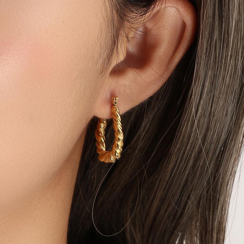 Factory Customized Fashion Jewelry 2022 New Ins Hot 18K Gold Plated Jewelry Wholesale Stainless Steel U-Shaped Twisted Earrings