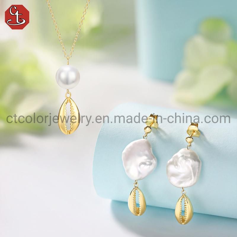 Wholesale Jewellery Baroque pearl Jewelry Set with toothing shaped