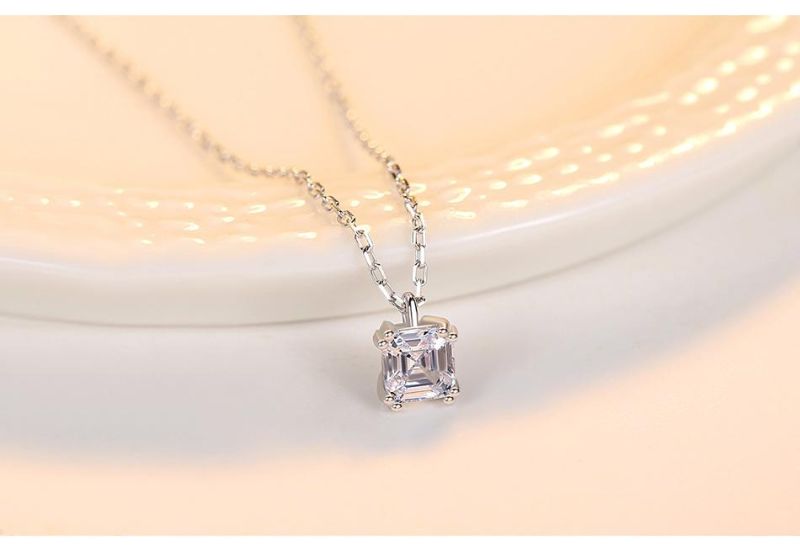 Fashion Silver Jewelry Zircon Pendant Women Necklace