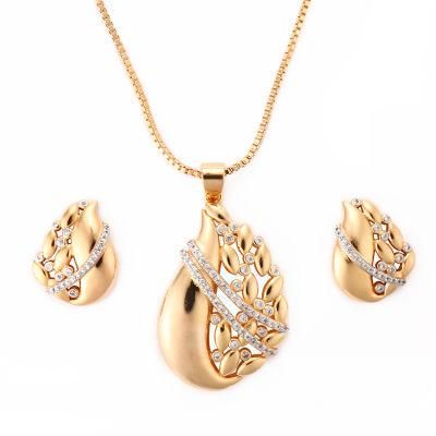 Fashion Accessories Silver 18K Gold Plated Alloy Women Jewelry Chain Sets Pendant Necklace with CZ Crystal