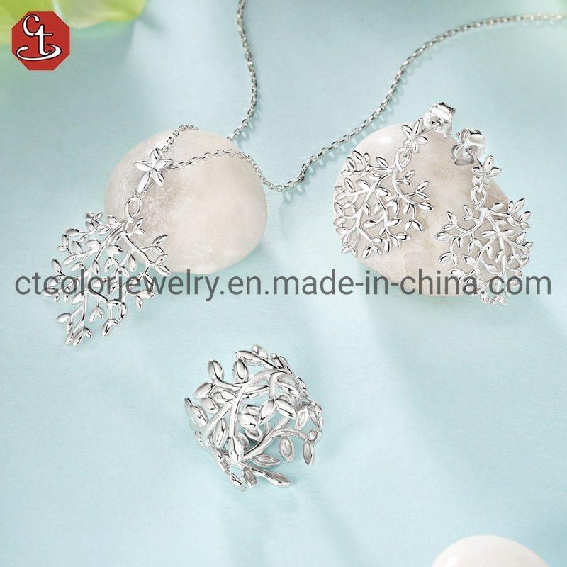 Custom Wholesale Fashion Jewelry 18K Gold and 925 Silver Plain Leaf Ring Earring Necklace Jewelry Set