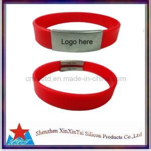 Customized Logo Silicone Slim Band with Stainless Steel Buckle (XXT 10018-44)