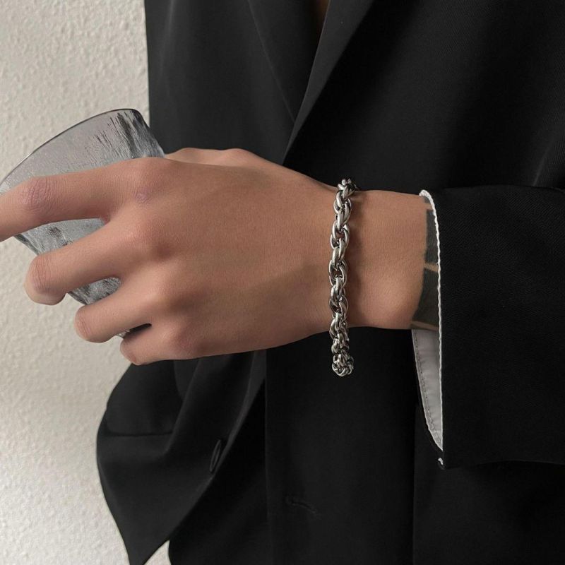 Man Bracelet Jewelry Trendy Retro Hand-Woven Twist Hip-Hop Stacking Accessories High Quality Stainless Steel Bracelet Jewelry Men Fashion Jewelry