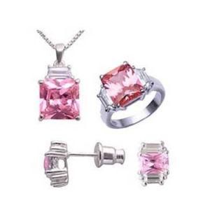 Jewelry Designer Pink Diamond Ring Earrings and Necklace Set