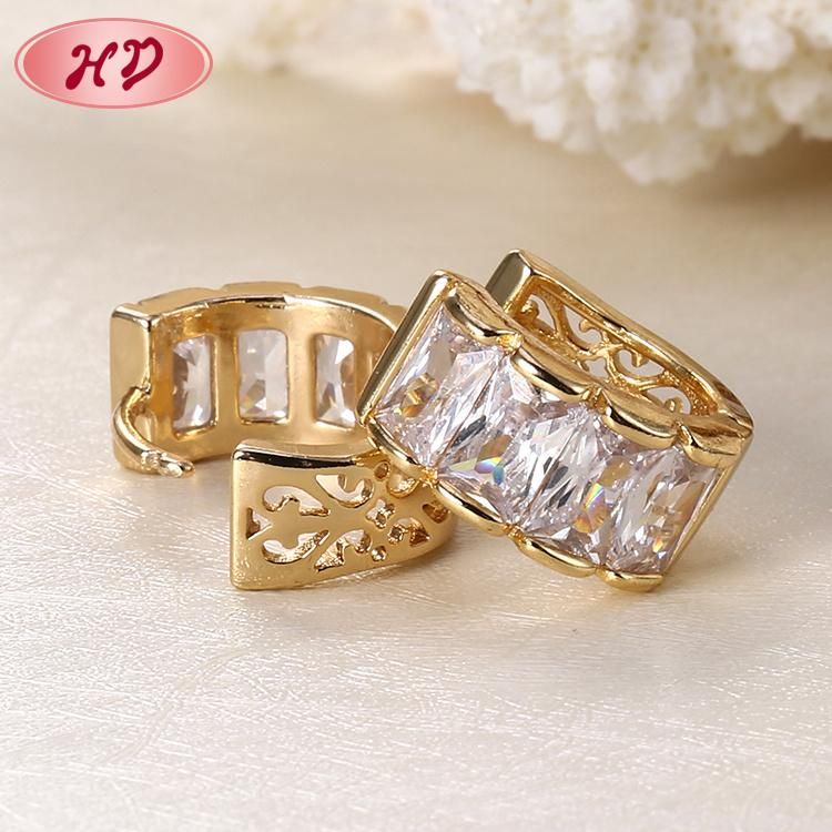 Fashion Jewelry 18K Gold Color CZ Earring for Women, Wholesale Cheap Ear Cuff Fashion Earring 2020