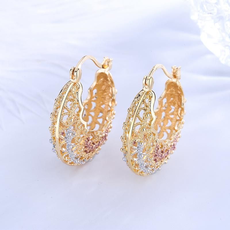 Fashion Accessories Copper Gold Plated Pendant Hoop Earrings for Women