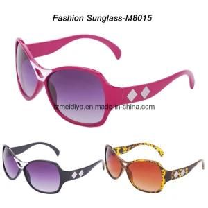 2011 Women Sunglasses (M8015)