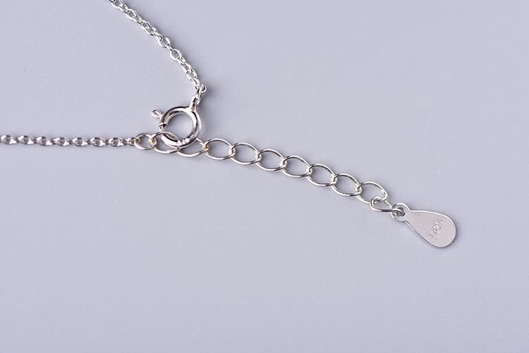 Beating Heart Clavicle Chain for Women Jewelry Square Necklace