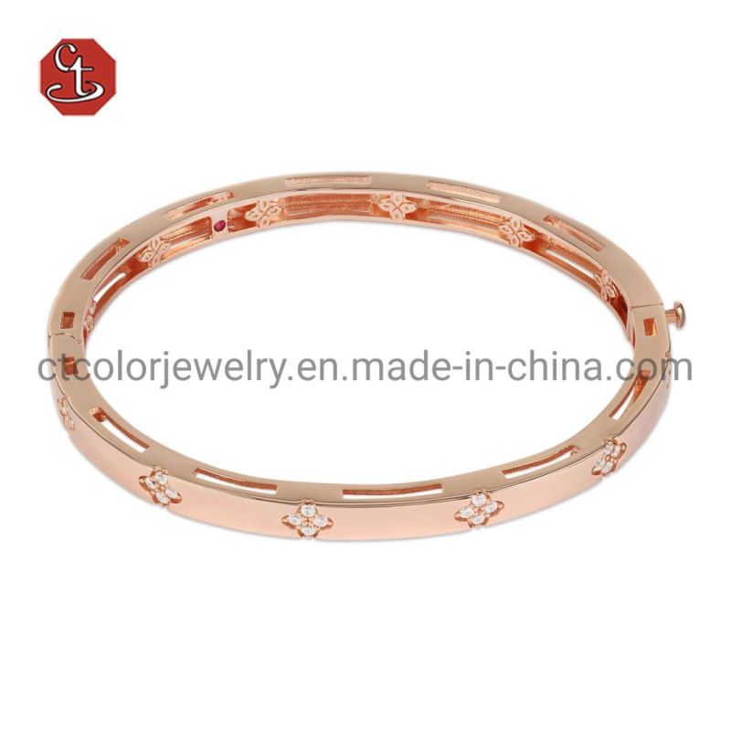 Trending Bangle 2022 High quality 14k 18k Gold plating cross love Oval Link fashion jewelry Bracelet