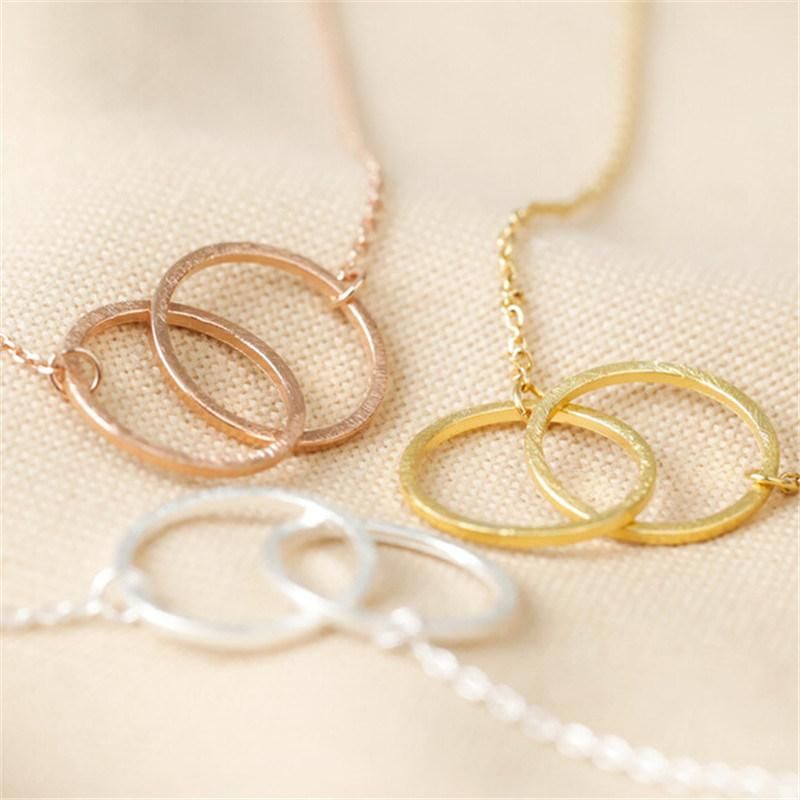 Best Seller Simple Design Brushed Interlocking Hoop Necklace in Rose Gold