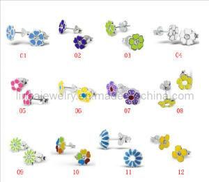 Cute Design Stainless Steel Earrings for Girls (SJE1677)