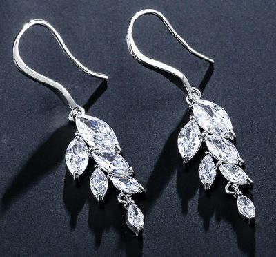 Fashion CZ Earrng. Bridal Wedding CZ Earring for Brides. Bridesmaid Earring