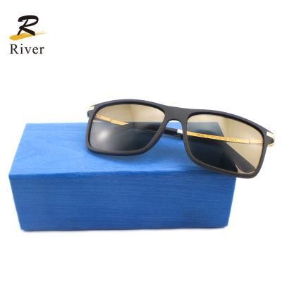 P0085 Hot Selling Metal Frame Stock Polarized Men Tr Sunglasses