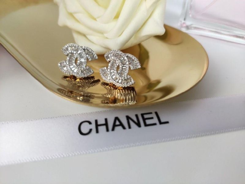 Women′s Jewelry Luxury Jewelry Earrings All-Match Fashion Jewelry