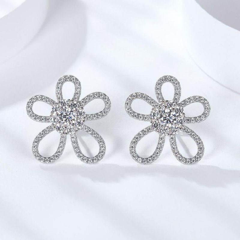 Flower Shape Brilliant Moissanite Sterling Silver 925 Jewellery Hawaiian Earring