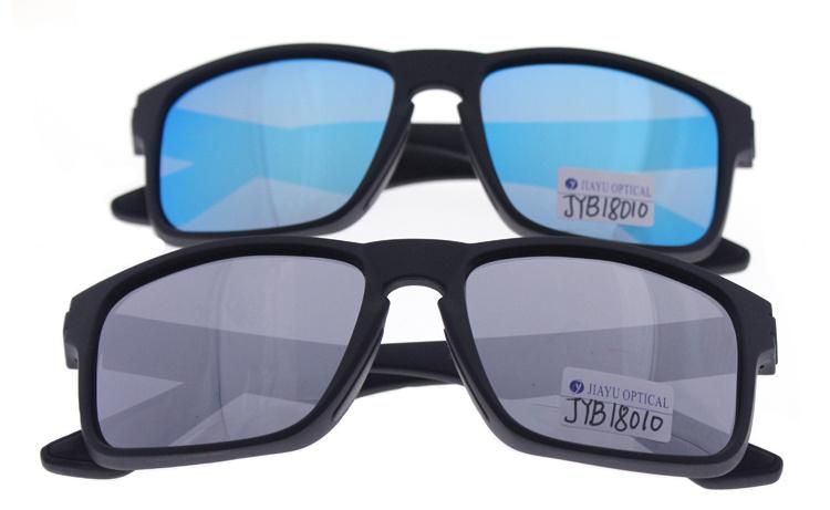 Factory Wholesale Custom Outdoor Fashion Matte Black Plastic Men Sunglasses