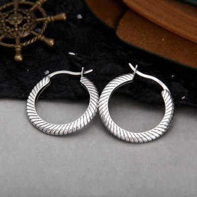 Men&prime; S and Women&prime; S 925 Sterling Silver Twisted Snake Earrings