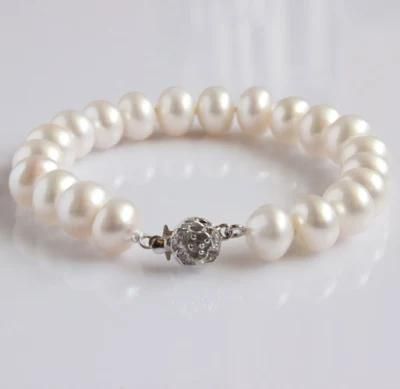 9-10mm Handmade Classic White Cultured Freshwater Pearl Bracelet (EB1501)