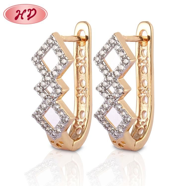 Costume Fashion Imitation 14K 18K Gold Plated Jewelry with CZ Pearl Huggie Hoop Earring for Women