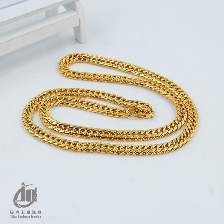 Golden Color Metal Neckchain in High Appearance Jewelry