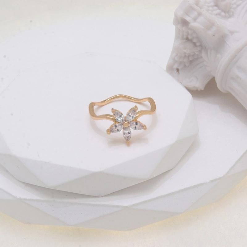 Simple Ladies Gold Plated Zircon Fashion Ring
