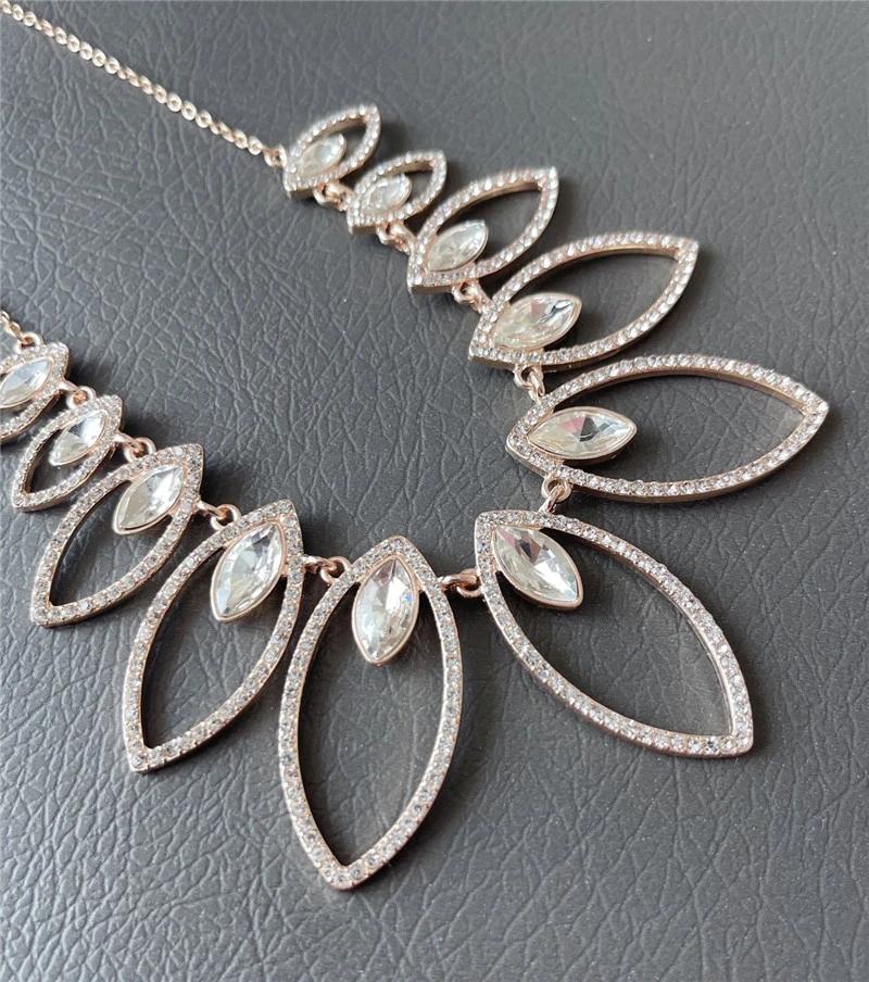 Manufacture New Design Rose Gold Plated Fashion Jewelry Alloy Big and Small Teardrop Shape Glass Stone Statement Necklace