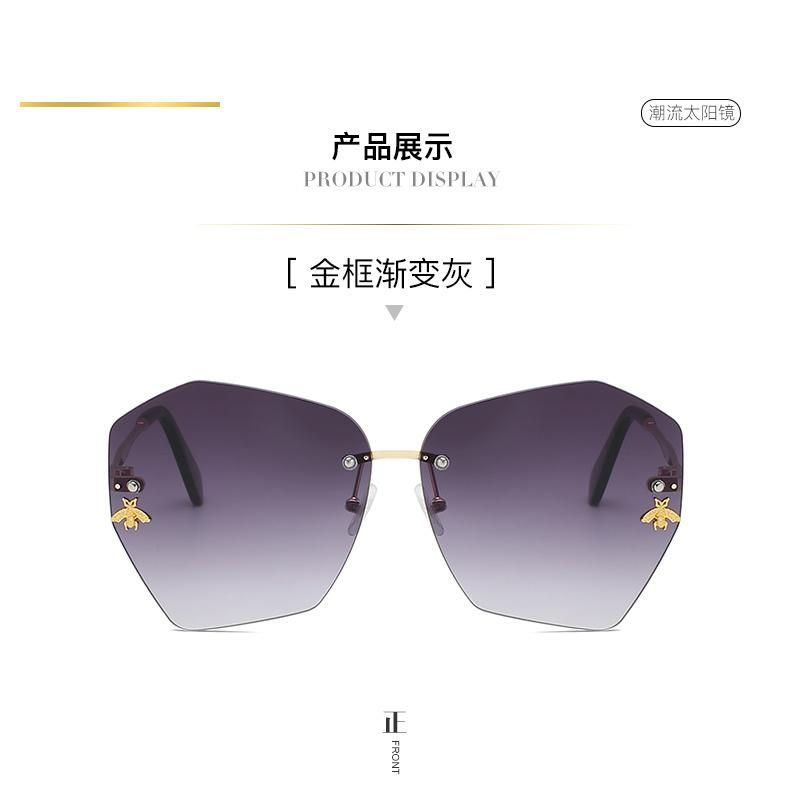 Vintage Oversized One Piece Lens Women Sunglasses Hot Selling Female Ladies Square PC Sun Glasses with Rivet