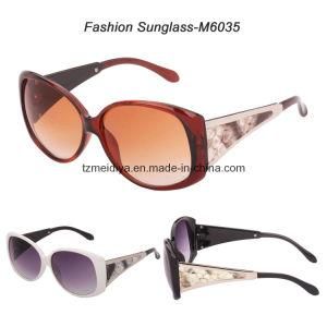 Women Plastic Sunglass (UV400, FDA/CE Certified M6035)