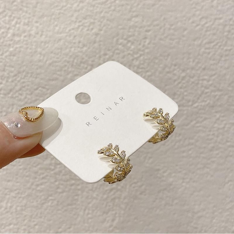 Fashion Leaf Temperament Hundred Match Earrings Jewelry