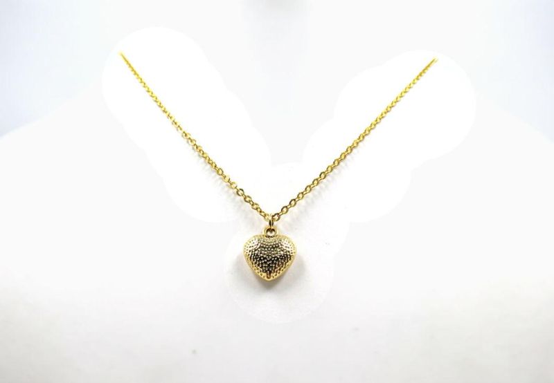 Metal Jewellery Necklace with Heart Pendant