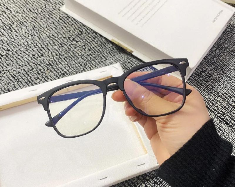 Anti-Blue Glasses Retro Rice Nails Men and Women Fashion Trend Glasses Frame Student Glasses