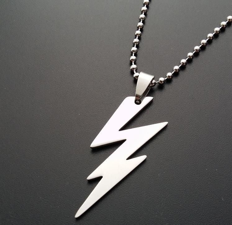 Men′s Necklace Titanium Steel Pendant Lightning Stainless Steel Pendant