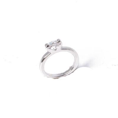Standard Fashion Jewelry Silver Ring with Rhinestone