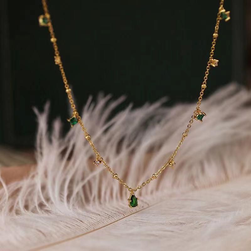 Necklace for Women Exquisite Green Zircon Clavicle Chain Necklace Gifts